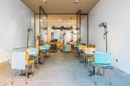 Hümm - house of hummus